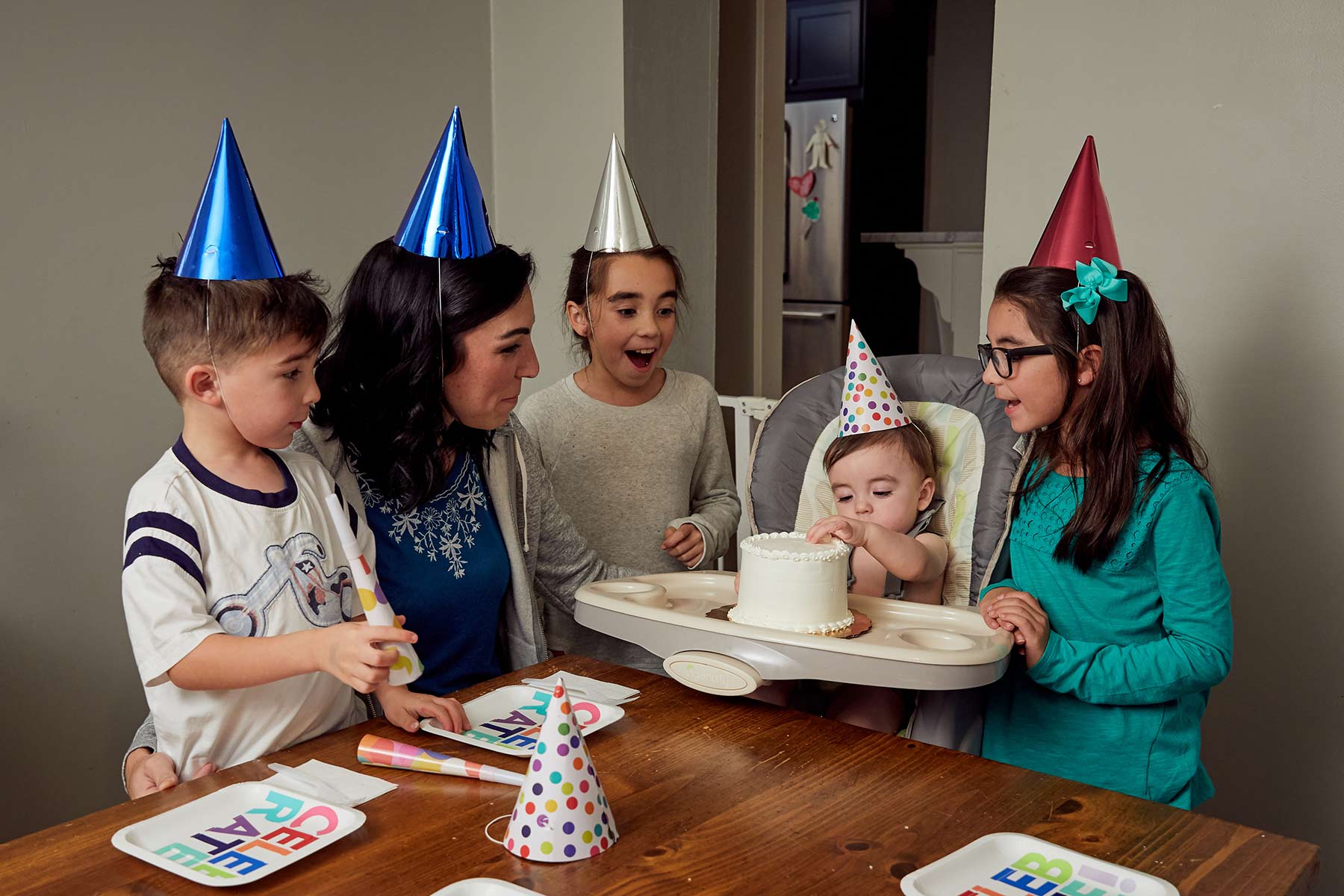 baby smashing cake
